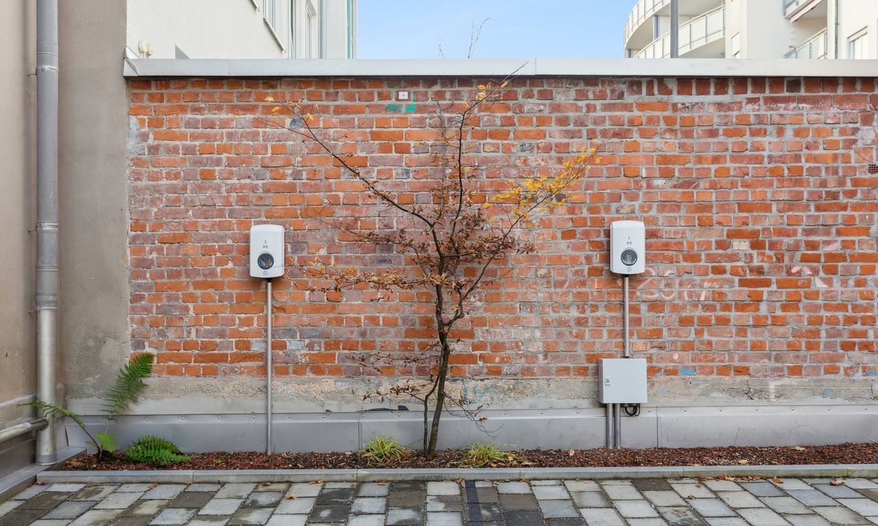 Außenstellplätze mit E-Ladesäule