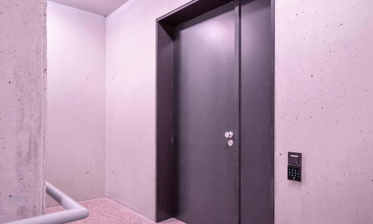 Eingangstür - Office